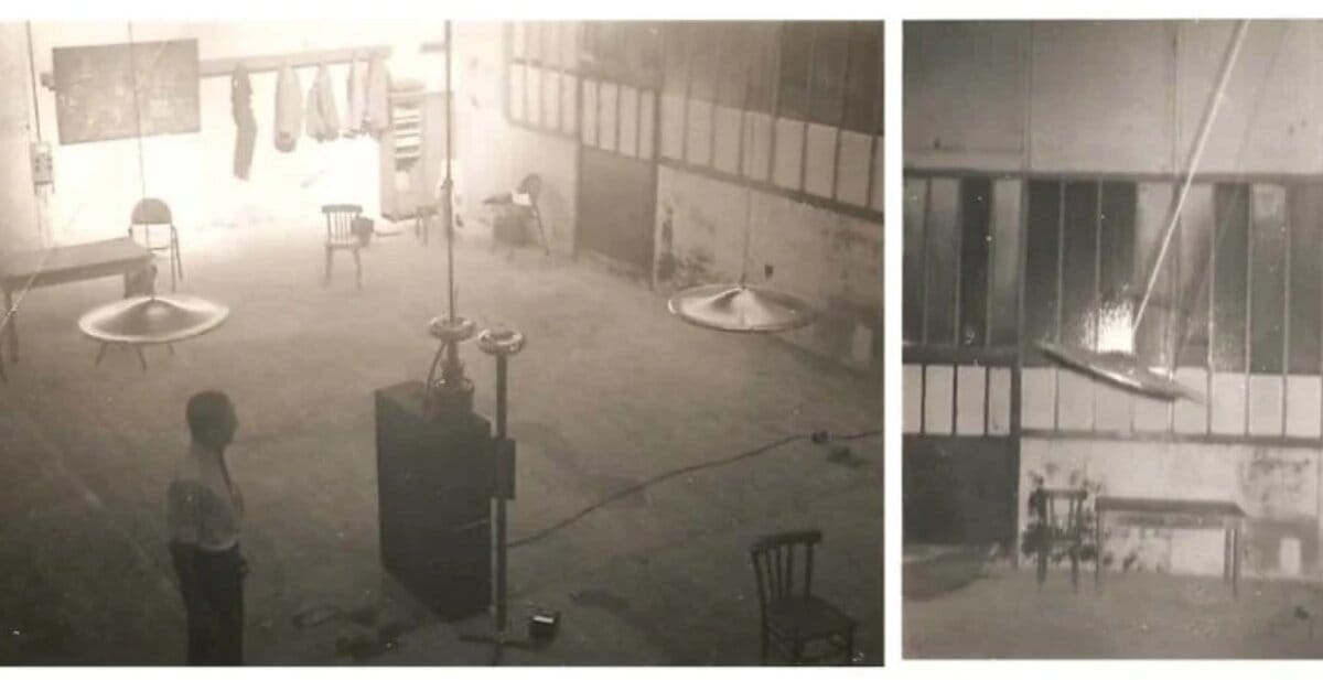 Laboratory setup with disc devices and high-voltage equipment